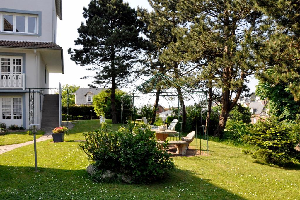 Hostellerie Et Spa De La Vieille Ferme Criel-sur-Mer Luaran gambar